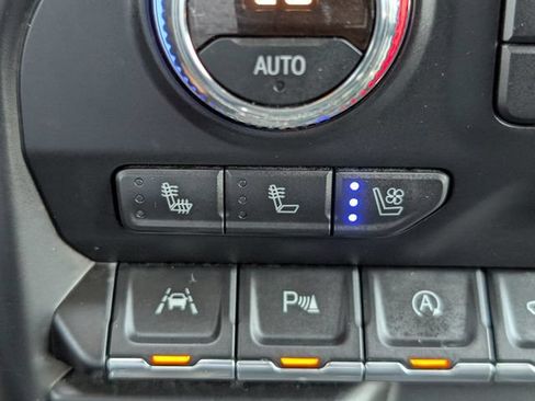 Used 2019 GMC Sierra 1500 Denali w/ Denali Ultimate Package AWD/4WD image 23