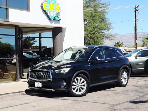 Used 2019 INFINITI QX50 Luxe w/ Cargo Package image 2