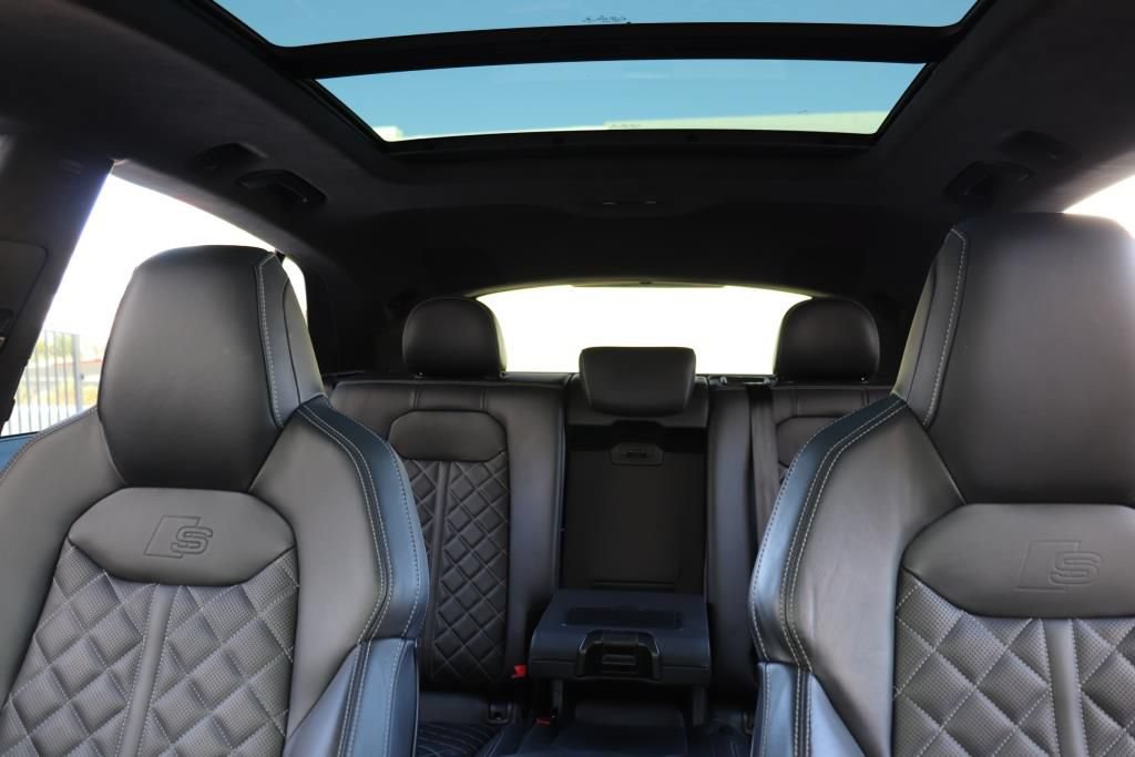 Used 2023 Audi SQ8 Prestige AWD/4WD image 59