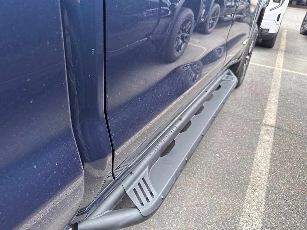 Certified 2019 GMC Sierra 1500 AT4 w/ AT4 Premium Package AWD/4WD image 5