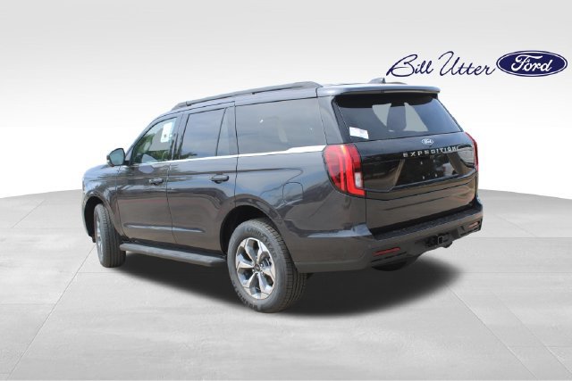 New 2027 Ford Expedition Active RWD image 4