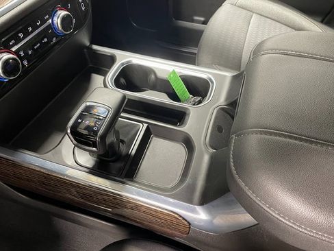 Used 2023 GMC Sierra 1500 Elevation w/ Preferred Package image 17