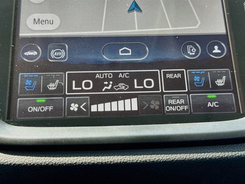 Used 2025 Subaru Ascent Bronze Edition AWD/4WD image 22
