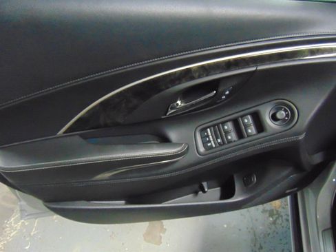Used 2015 Buick LaCrosse Premium w/ Driver Confidence Package #1 FWD image 7