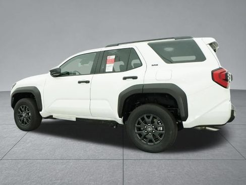 Used 2026 Toyota 4Runner SR5 AWD/4WD image 24