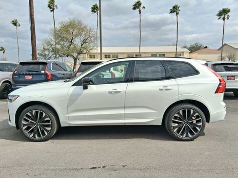 New 2026 Volvo XC60 B5 Ultra w/ Protection Package Premier AWD/4WD image 3