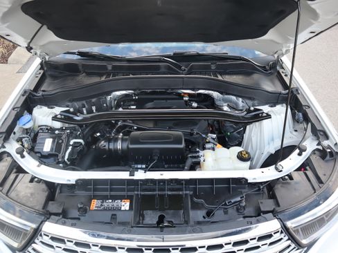 Used 2020 Ford Explorer Limited w/ Class III Trailer Tow Package image 37