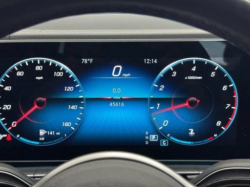 Used 2021 Mercedes-Benz GLE 350 4MATIC image 2