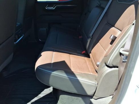 Certified 2024 GMC Sierra 1500 Denali w/ Technology Package AWD/4WD image 11