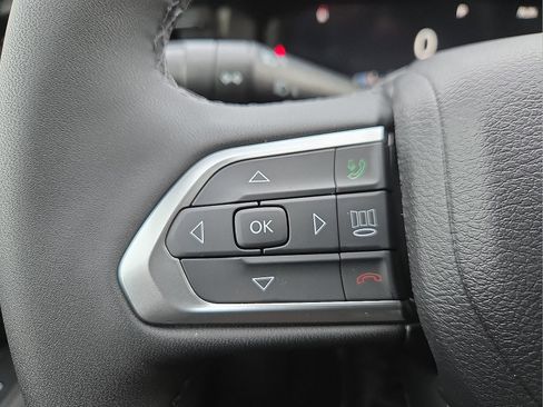 New 2026 Jeep Compass Limited w/ Sun, Sound & Navigation Group image 19