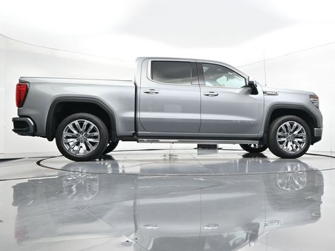 Used 2023 GMC Sierra 1500 Denali w/ Denali Reserve Package AWD/4WD image 30