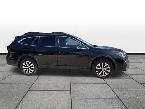 Used 2020 Subaru Outback Premium AWD/4WD image 4