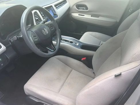 Used 2016 Honda HR-V LX image 21