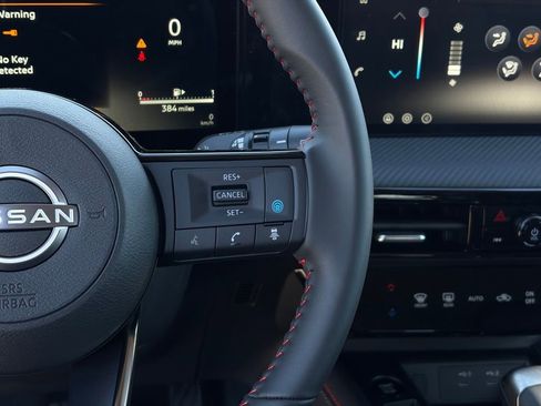 New 2026 Nissan Kicks SR FWD image 18