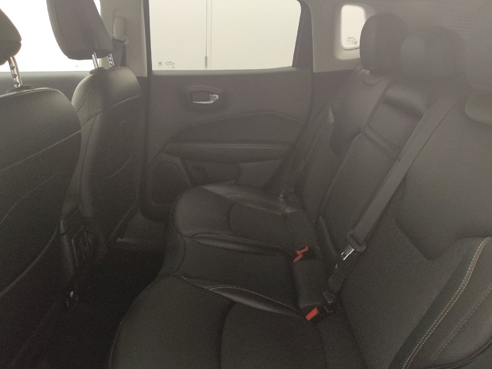 Used 2020 Jeep Compass Latitude w/ Popular Equipment Group AWD/4WD image 18