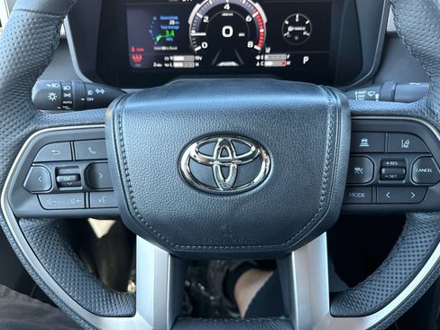 New 2026 Toyota Tundra Limited AWD/4WD image 22