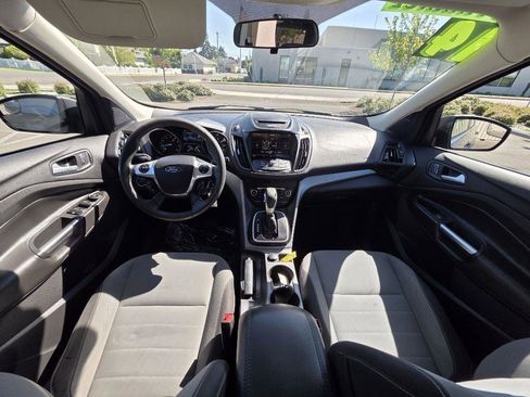 Used 2014 Ford Escape SE w/ Equipment Group 201A AWD/4WD image 13