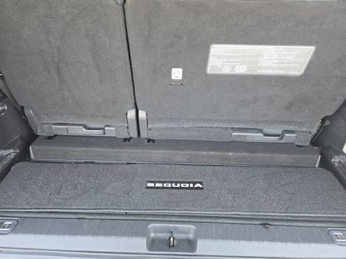 Used 2023 Toyota Sequoia Limited w/ Tow Technology Package AWD/4WD image 35