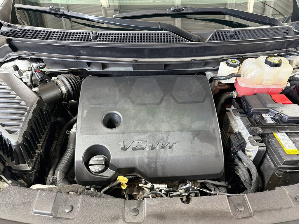Used 2019 Buick Enclave Premium FWD image 34