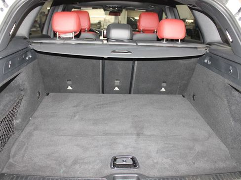 Used 2022 Mercedes-Benz GLC 300 4MATIC image 27