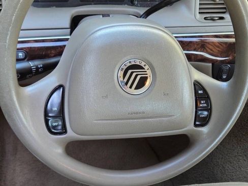 Used 2004 Mercury Grand Marquis GS RWD image 17