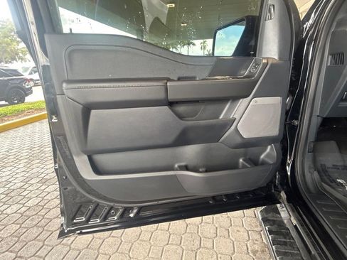 Used 2025 Ford F150 Lariat w/ Equipment Group 501A Mid image 36