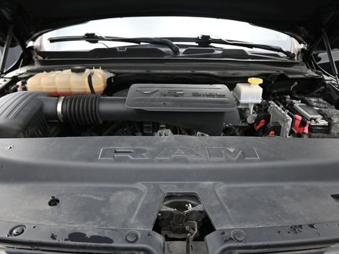 Used 2019 RAM 1500 Big Horn AWD/4WD image 31