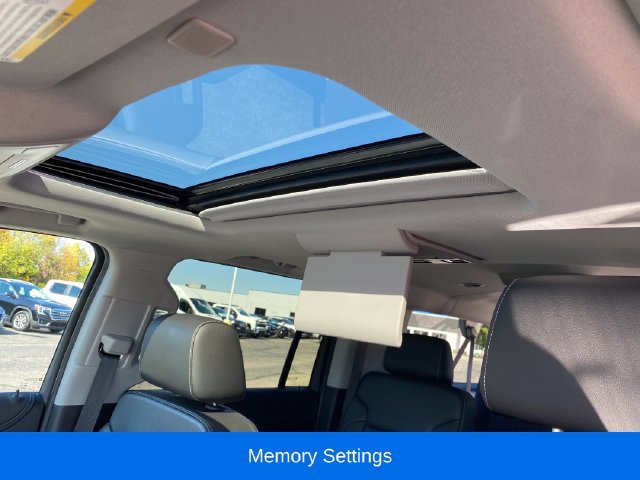 Used 2019 Chevrolet Suburban LT w/ LT Signature Package AWD/4WD image 16