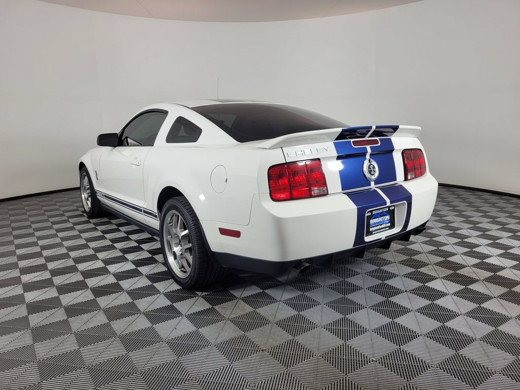 Used 2007 Ford Mustang Shelby GT500 RWD image 5