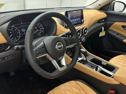 New 2025 Nissan Sentra SV w/ SV Premium Package image 18