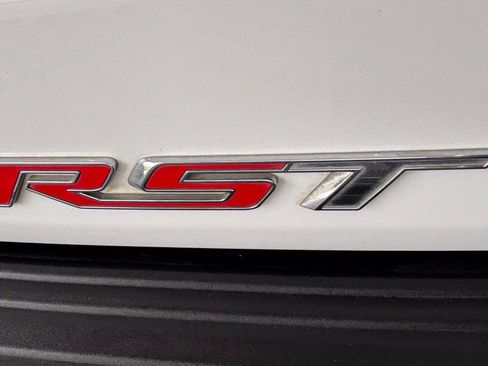 Used 2022 Chevrolet Suburban RST w/ Luxury Package AWD/4WD image 13