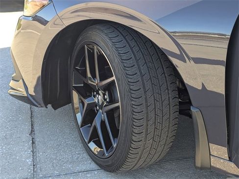 Used 2023 Honda Civic Sport Touring image 39