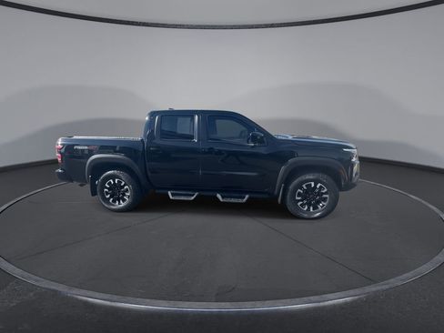 Used 2023 Nissan Frontier PRO-4X w/ Pro Convenience Package image 2