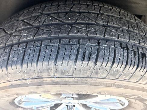 Used 2019 Ford Expedition XLT w/ Equipment Group 202A RWD image 23