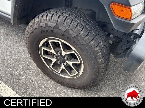 Used 2024 Jeep Wrangler Unlimited Rubicon AWD/4WD image 5