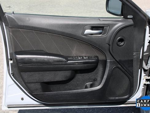 Used 2020 Dodge Charger R/T w/ Blacktop Package image 12