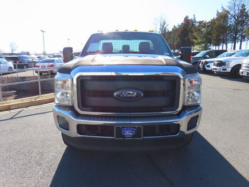 Used 2015 Ford F350 XL image 2