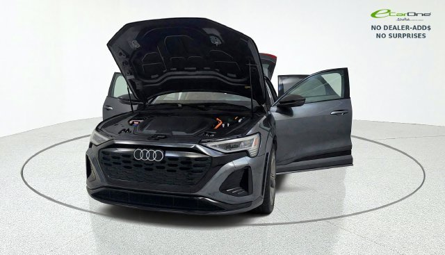 Used 2024 Audi Q8 e-tron Prestige w/ Prestige Package AWD/4WD image 13