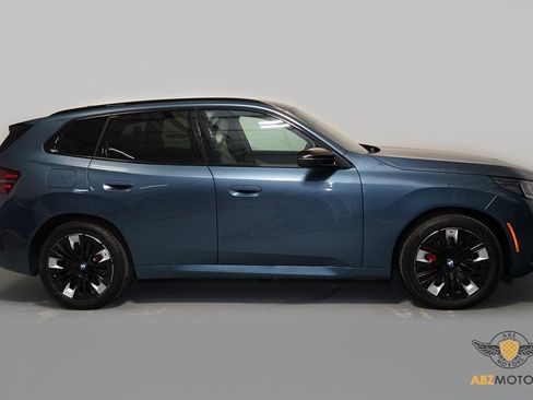 Used 2025 BMW X3 M50 w/ Premium Package image 4