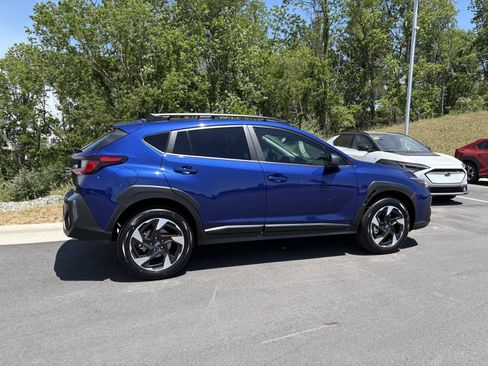 New 2026 Subaru Crosstrek 2.5i Limited w/ Popular Package #3A AWD/4WD image 8