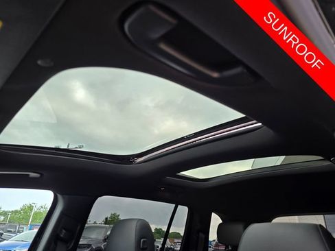 Used 2023 Mercedes-Benz GLB 250 4MATIC image 26