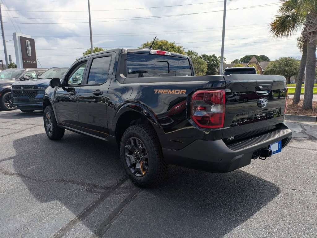 New 2026 Ford Maverick Tremor AWD/4WD image 7