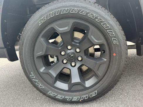 Used 2026 RAM 1500 Big Horn w/ Night Edition AWD/4WD image 17
