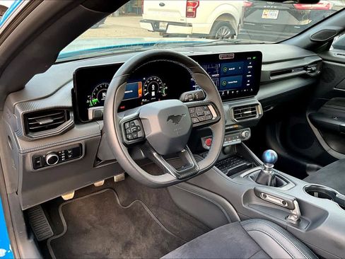 Used 2024 Ford Mustang Dark Horse image 19