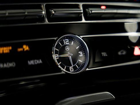 Used 2024 Mercedes-Benz G 550 w/ Final Edition w/ Olive Magno image 26