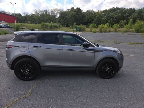 Used 2020 Land Rover Range Rover Evoque SE AWD/4WD image 6