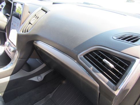 Used 2021 Ford Edge ST w/ Equipment Group 401A image 27