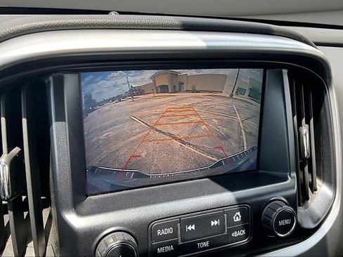 Used 2017 Chevrolet Colorado LT w/ LT Convenience Package AWD/4WD image 15