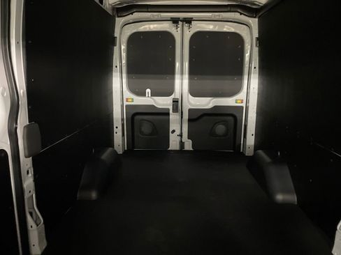 New 2026 Ford Transit 250 148 Medium Roof w/ Load Area Protection Package image 27