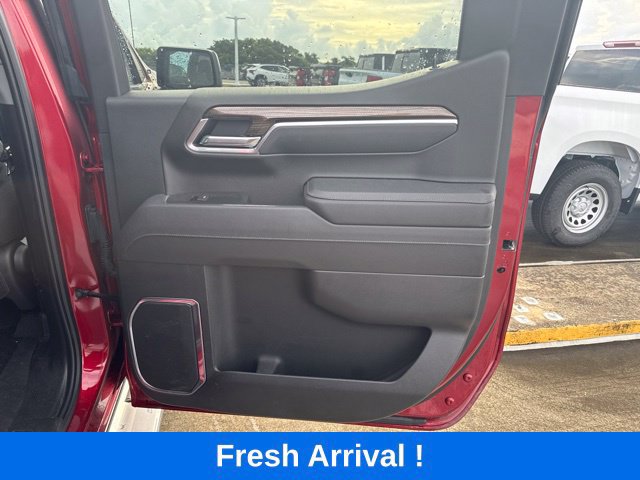 Used 2025 Chevrolet Silverado 1500 RST w/ Convenience Package II RWD image 13